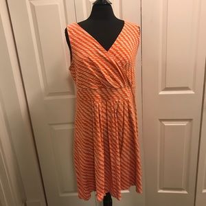 ORANGE SLEEVELESS LANDS END FIT AND FLARE